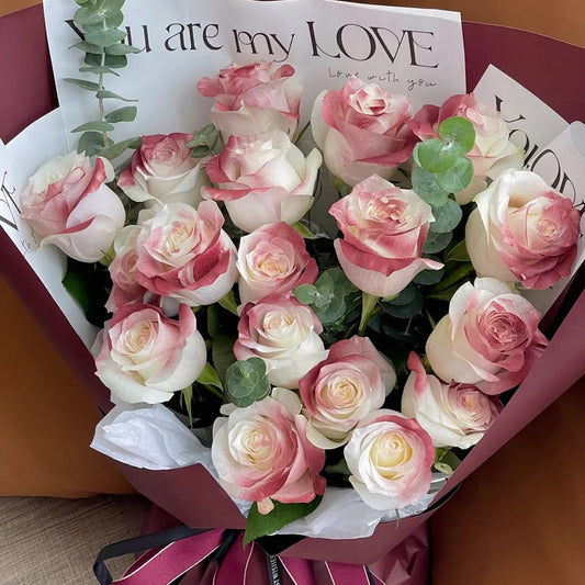 Bouquet of 33 Roses